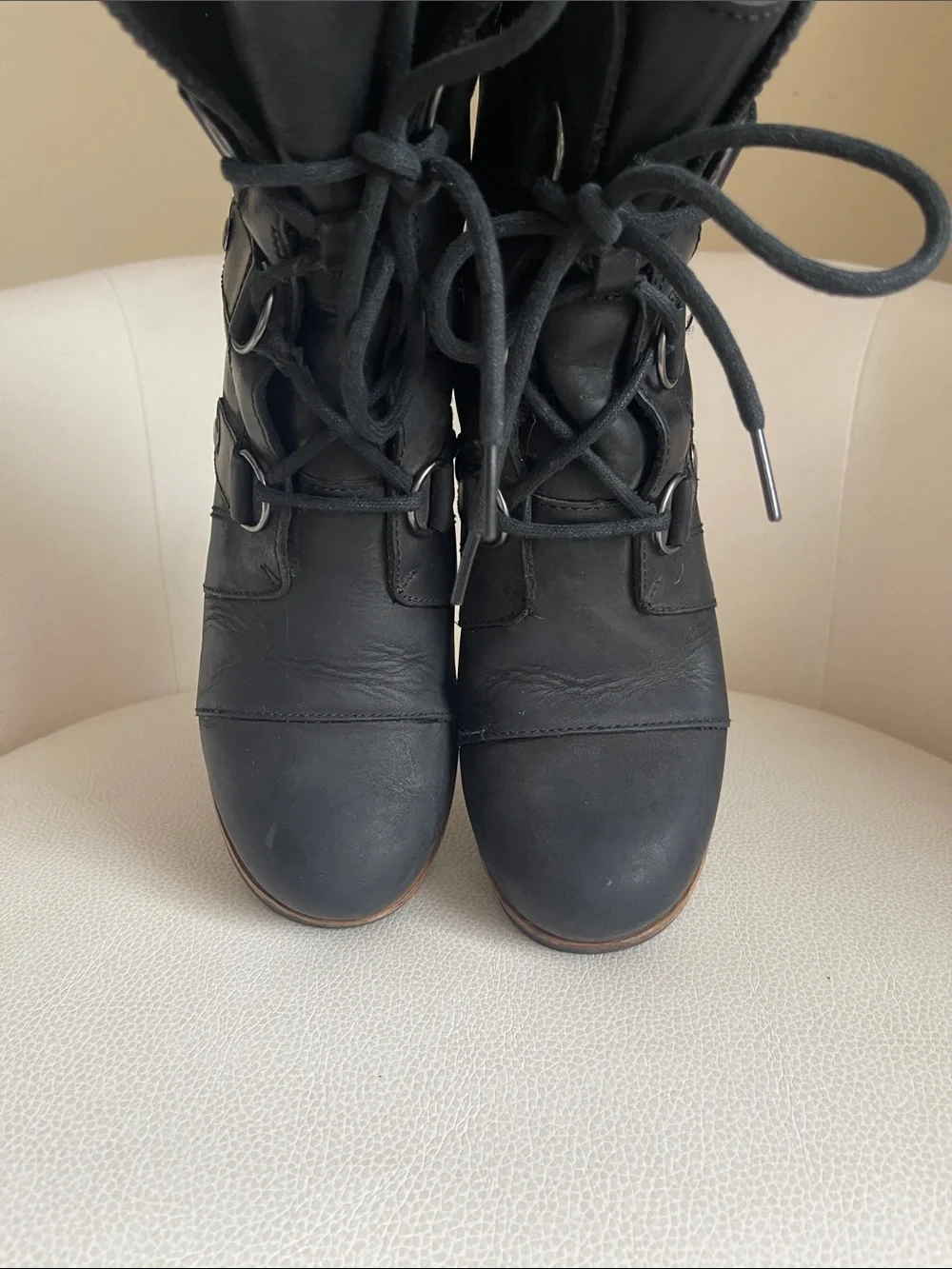 Sorel stylish wedge